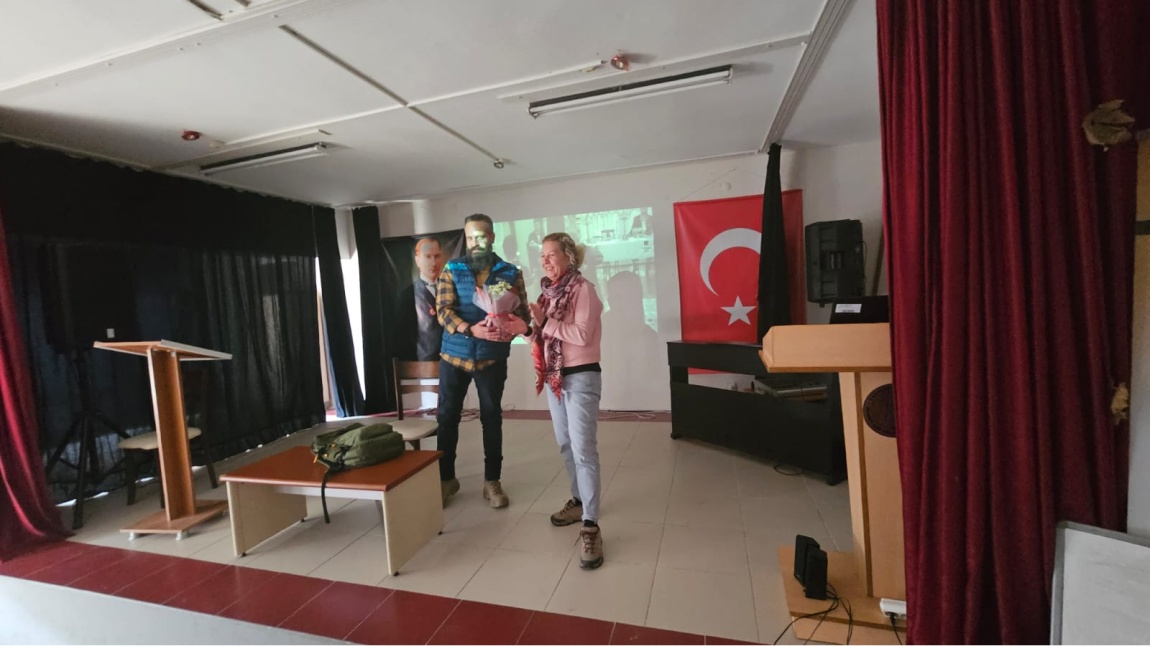 Eceabat Mehmet Akif Ersoy Anadolu Lisesi Rehberlik Çalışmaları söyleşi